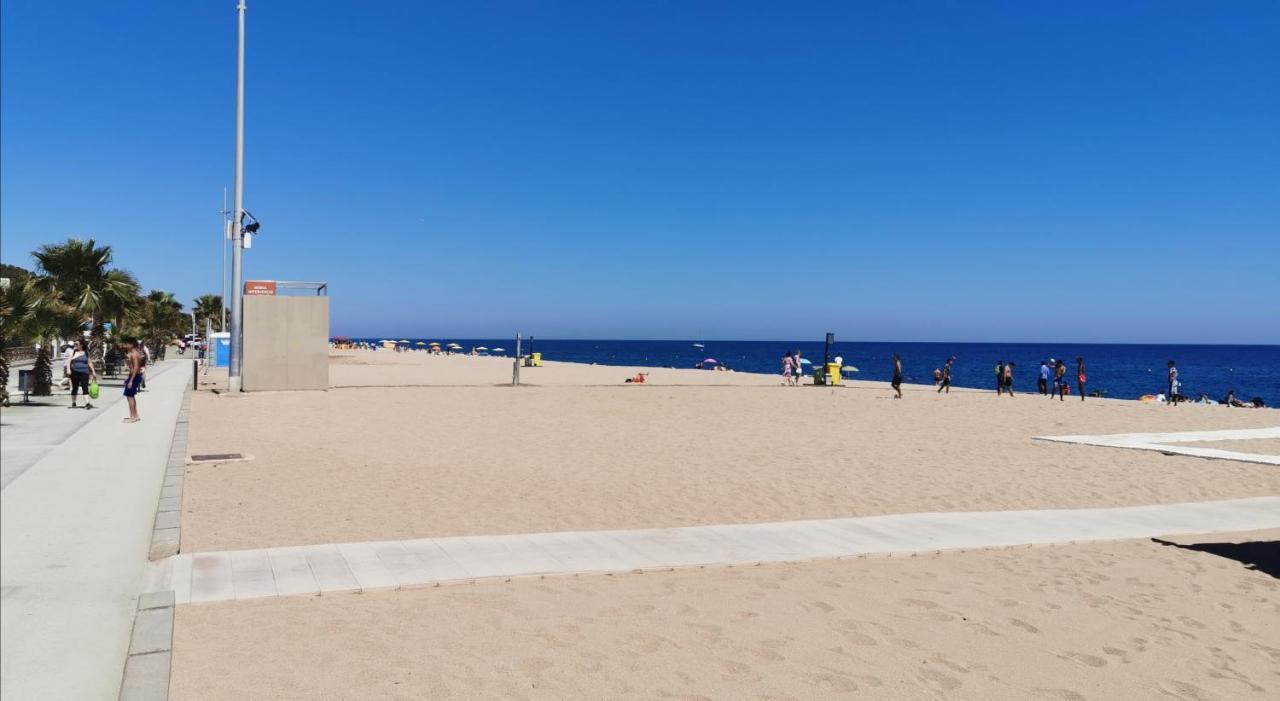 Apartamento A 100 Metros De La Playa 皮内达德马尔 外观 照片